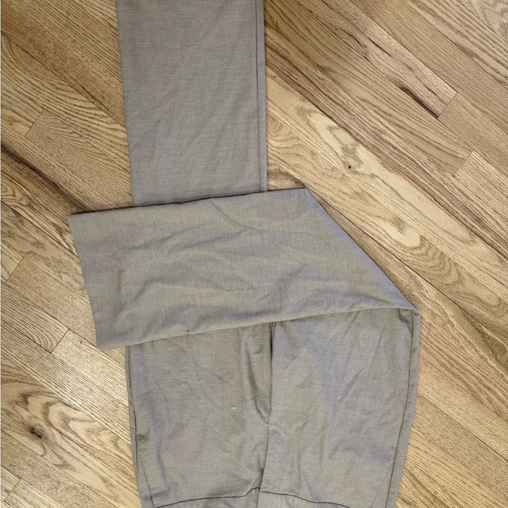 Women’s Ann Taylor petite pants - Picture 2 of 4